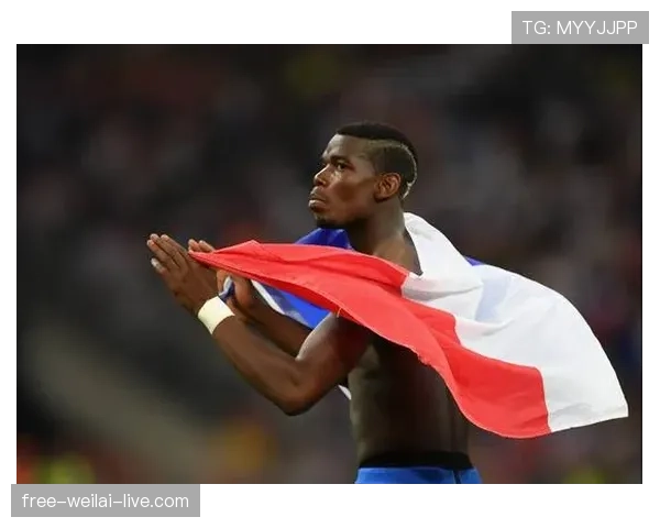 博格巴与坎特的控球分布如何体现中场多点参与趋势