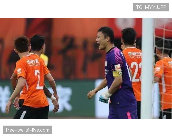 拖延比赛判罚规则全解析：裁判如何识别与处罚行为标准